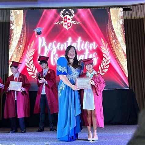 Ryzza Mae Dizon finishes junior high school with flying colors.